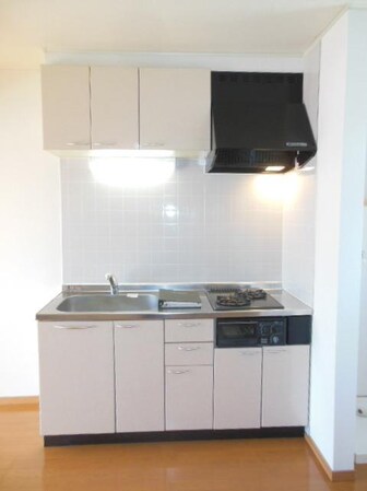 カトルコートの物件内観写真